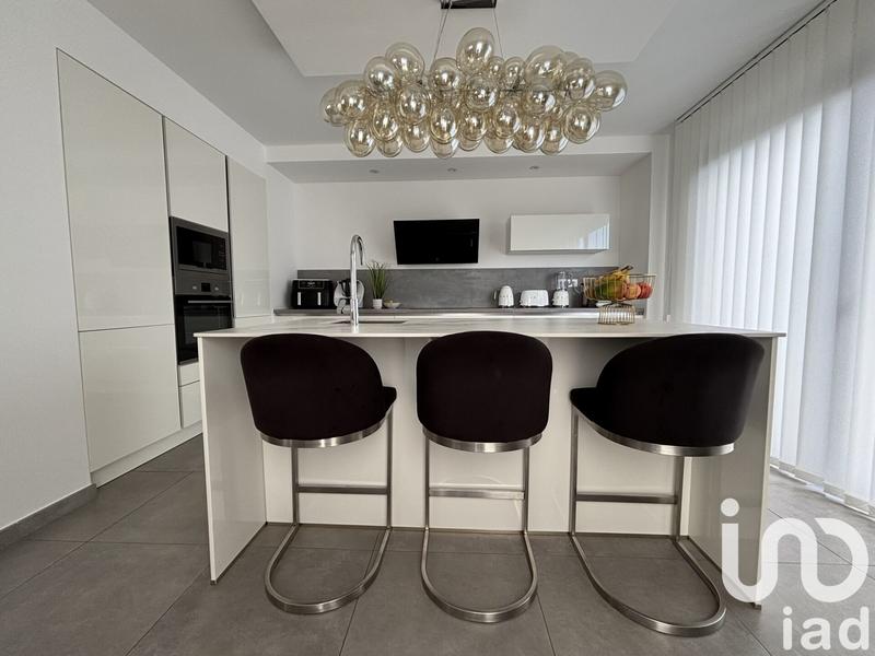 Maison - 120 m² - 4 pièces