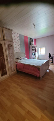 Maison - 251 m² - 8 pièces