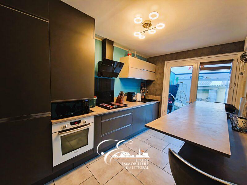 Maison - 80 m² - 5 pièces