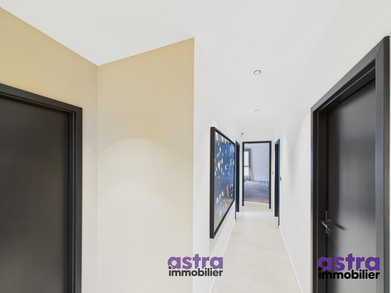 Villa - 160 m² - 5 pièces