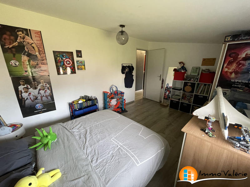 Maison - 103 m² - 4 pièces