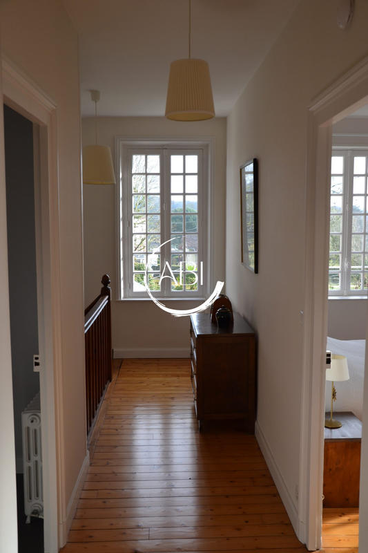 Manoir - 170 m² - 11 pièces