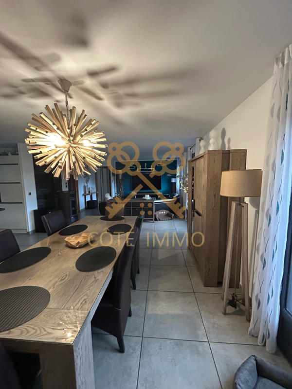 Maison - 100 m² - 4 pièces