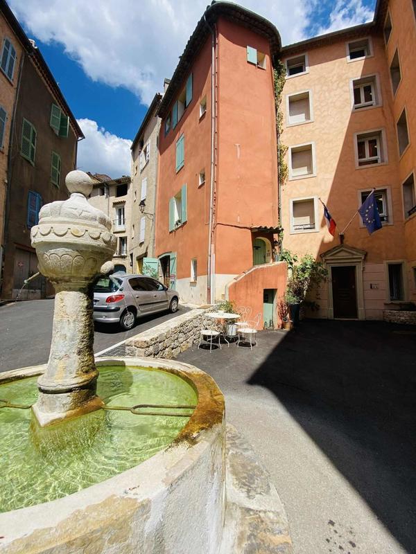 Maison de village - 100 m² - 6 pièces