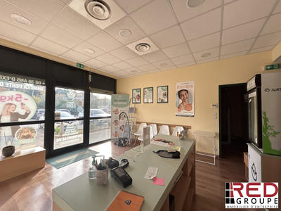 Local commercial - 73 m²