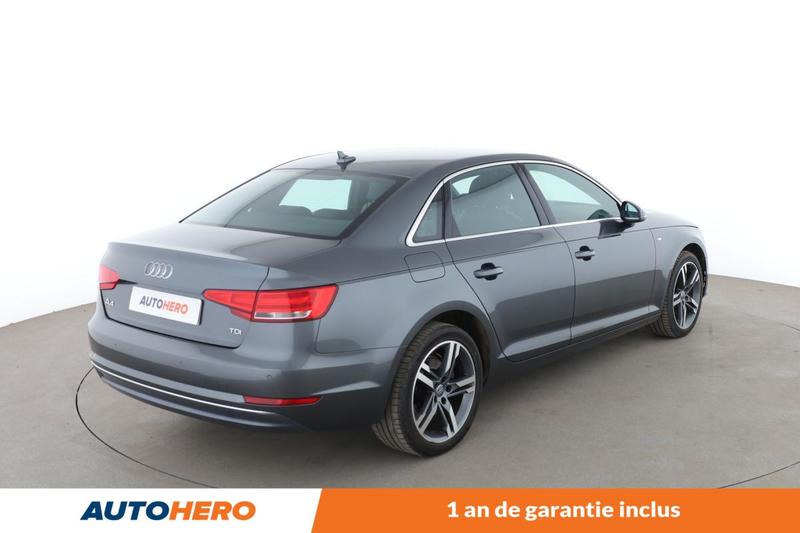 Audi A4 2.0 Tdi s line 150 ch