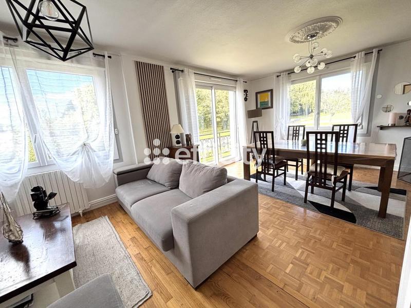 Maison - 135 m² - 5 pièces