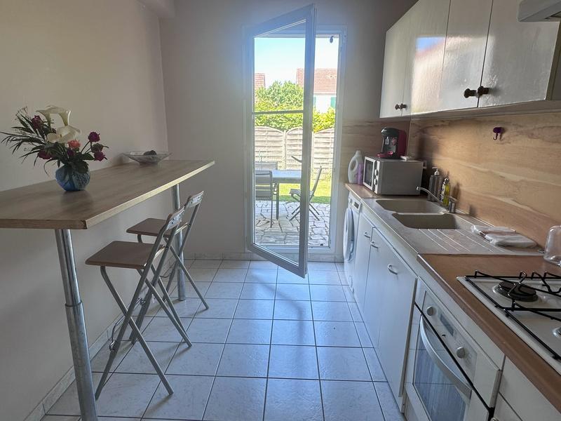 Maison - 80 m² - 5 pièces