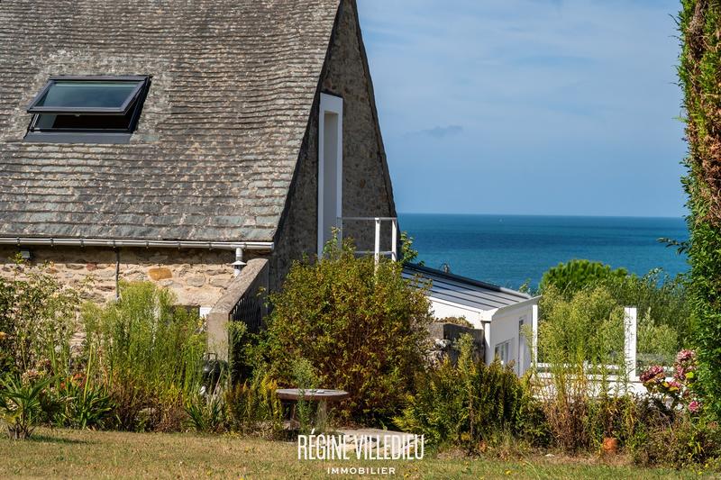 Maison - 92 m² - 5 pièces