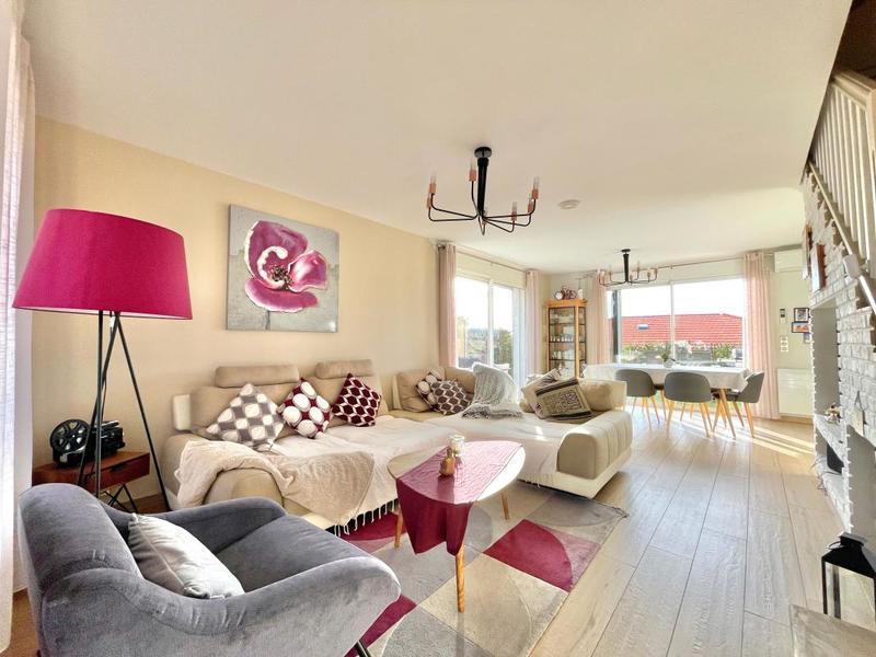 Maison - 100 m² - 4 pièces