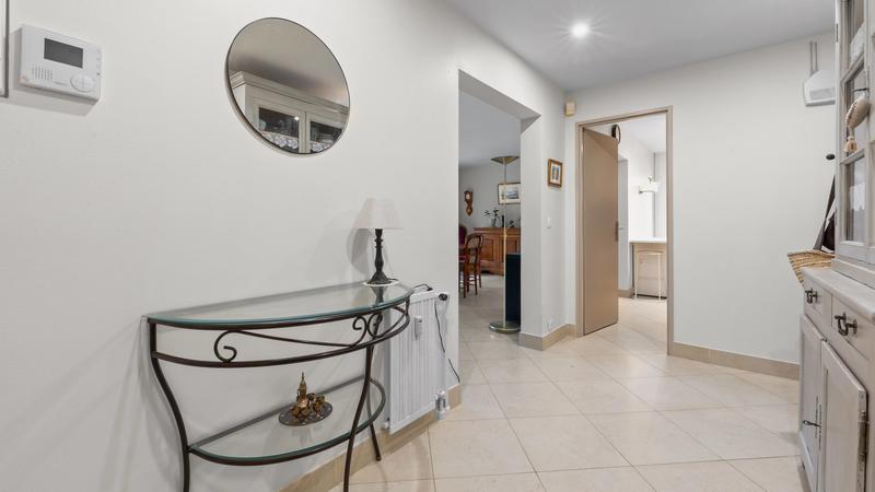 Appartement - 118 m² - 5 pièces