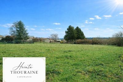 Terrain constructible - 2 444 m²