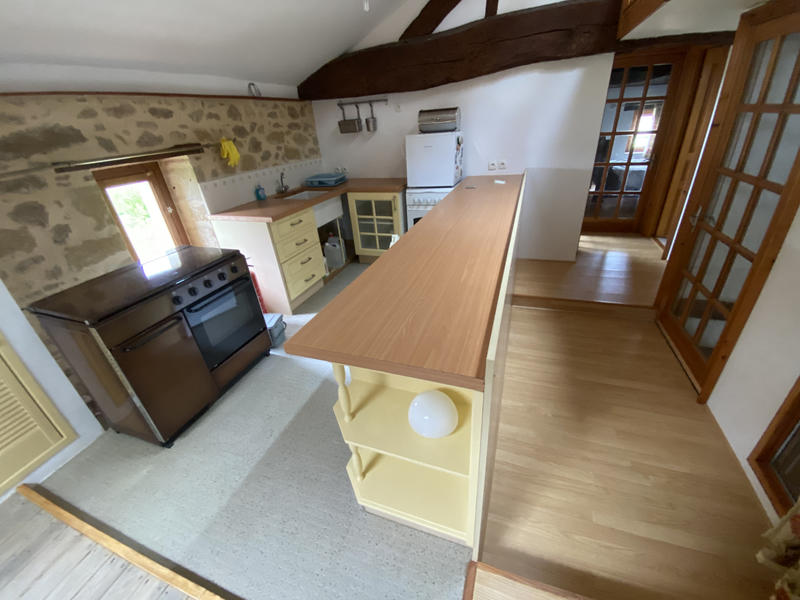 Maison - 240 m² - 8 pièces