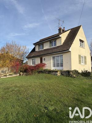 Maison - 94 m² - 5 pièces