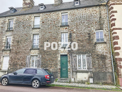 Maison - 121 m² - 4 pièces