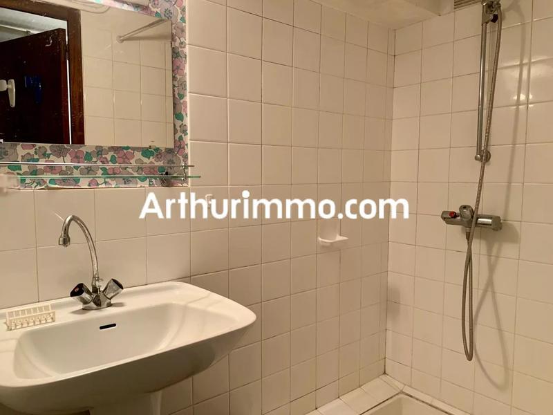 Maison - 195 m² - 9 pièces