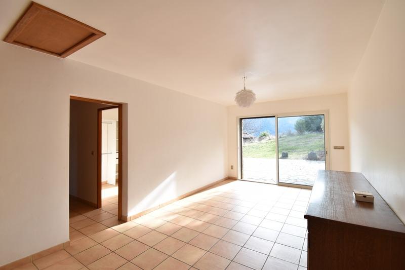 Maison en pierre - 251 m² - 10 pièces