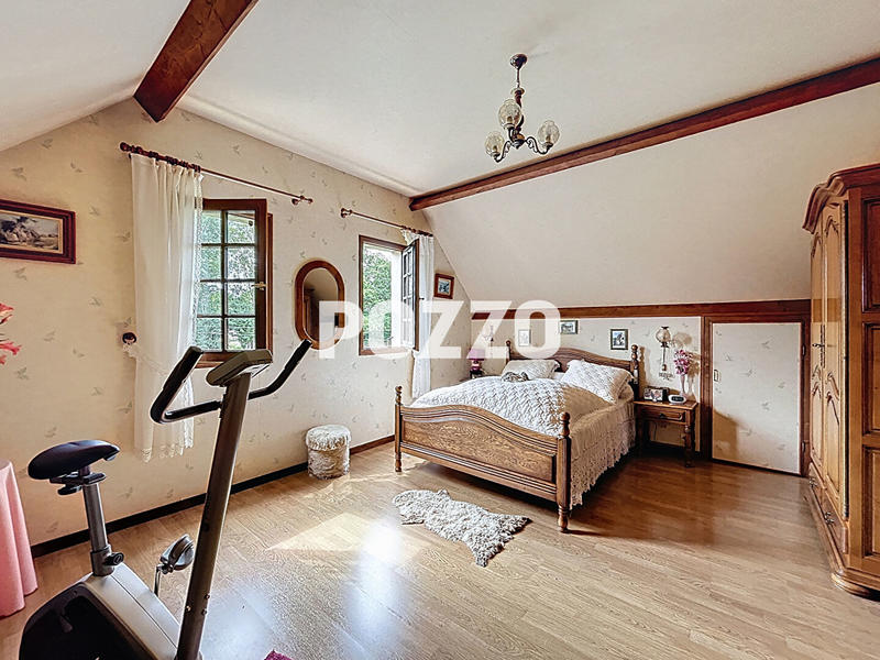 Maison - 115 m² - 6 pièces