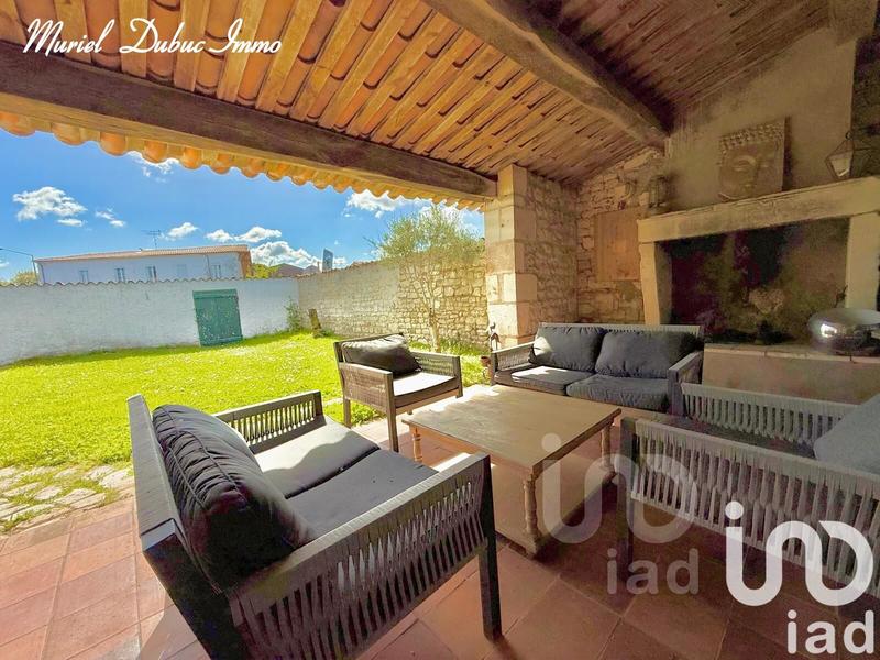 Maison - 245 m² - 12 pièces