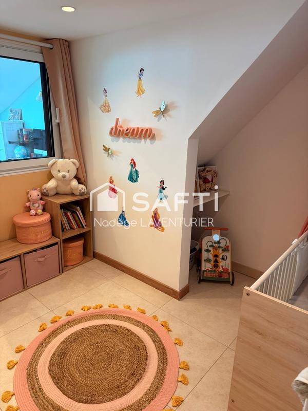 Appartement - 144 m² - 6 pièces