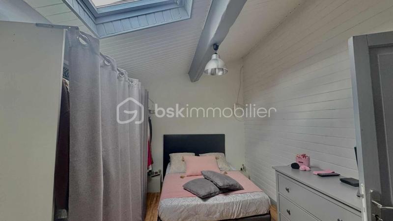 Maison traditionnelle - 165 m² - 6 pièces