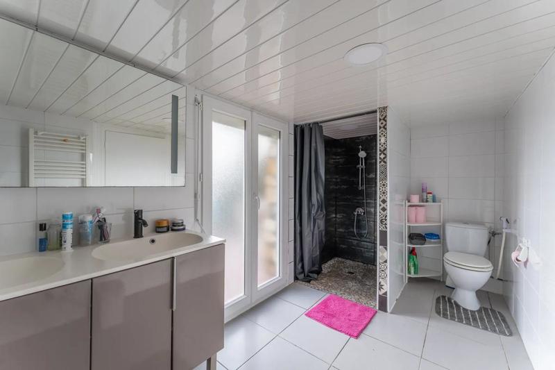 Maison - 150 m² - 6 pièces