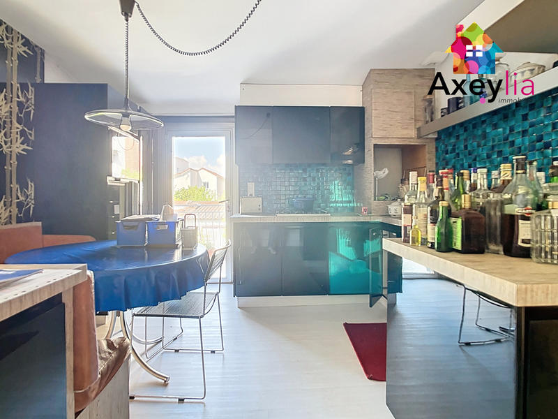 Maison - 115 m² - 6 pièces