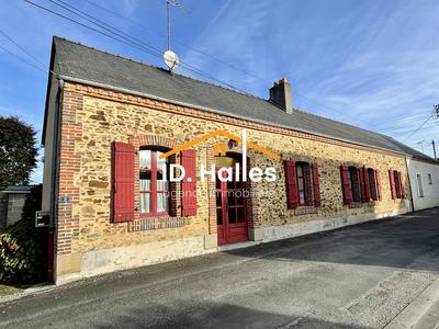 Maison - 80 m² - 5 pièces