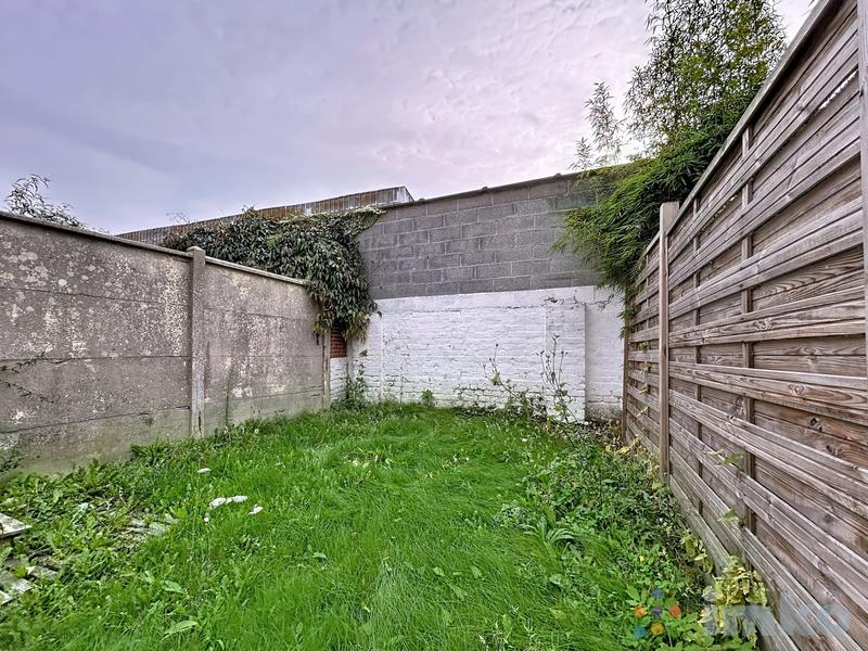 Maison - 94 m² - 5 pièces