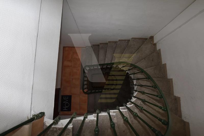 Immeuble - 168 m² - 9 pièces