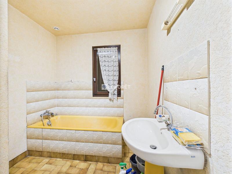 Maison ancienne - 81 m² - 5 pièces