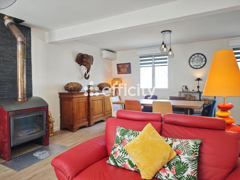 Maison - 110 m² - 5 pièces