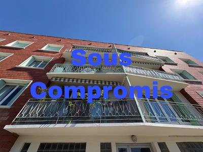 Appartement - 84 m² - 4 pièces