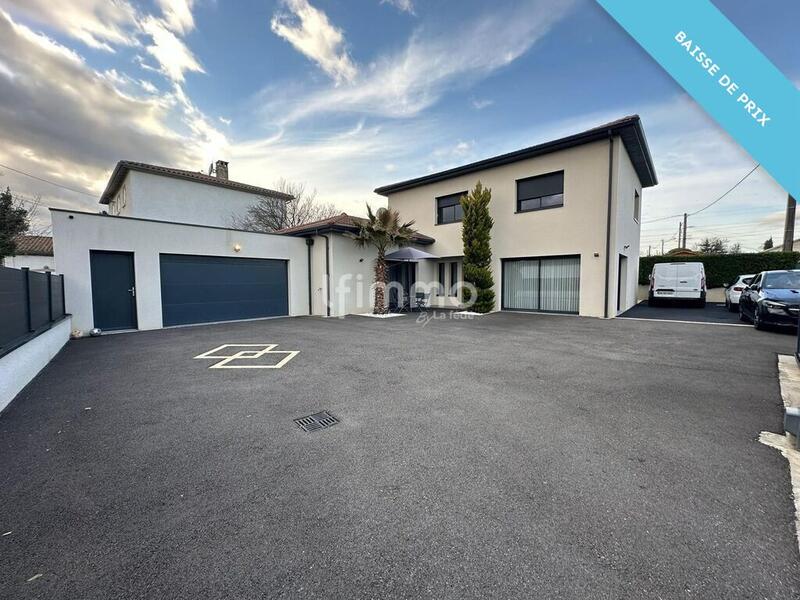 Châlet - 141 m² - 6 pièces