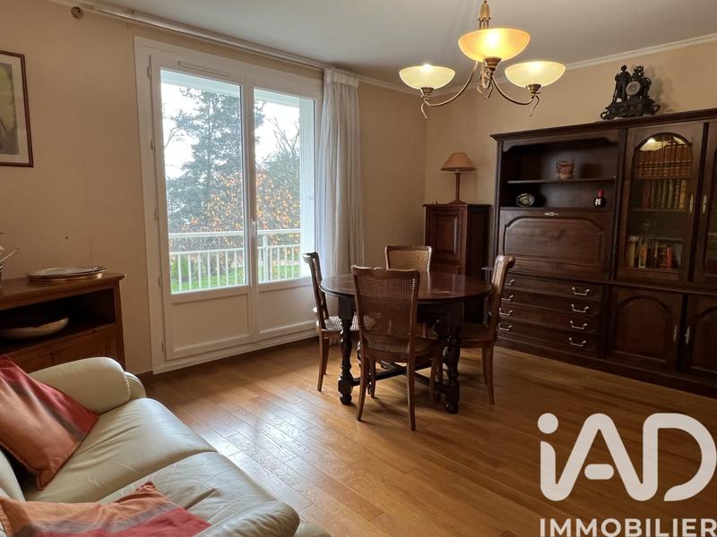 Appartement - 80 m² - 4 pièces