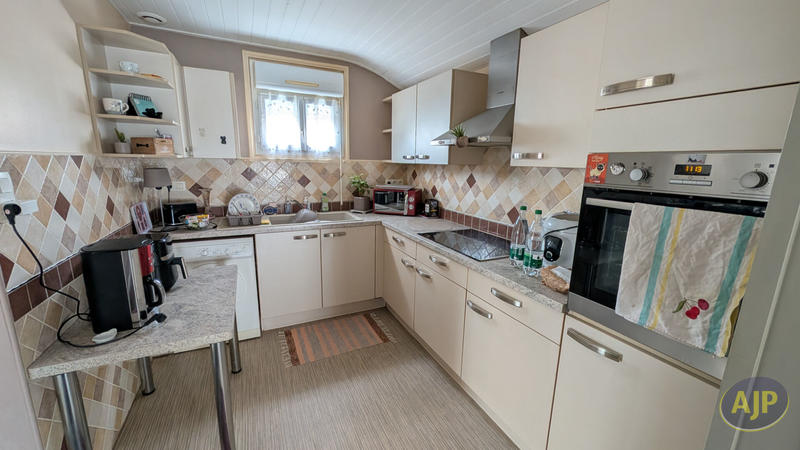 Maison - 86 m² - 5 pièces