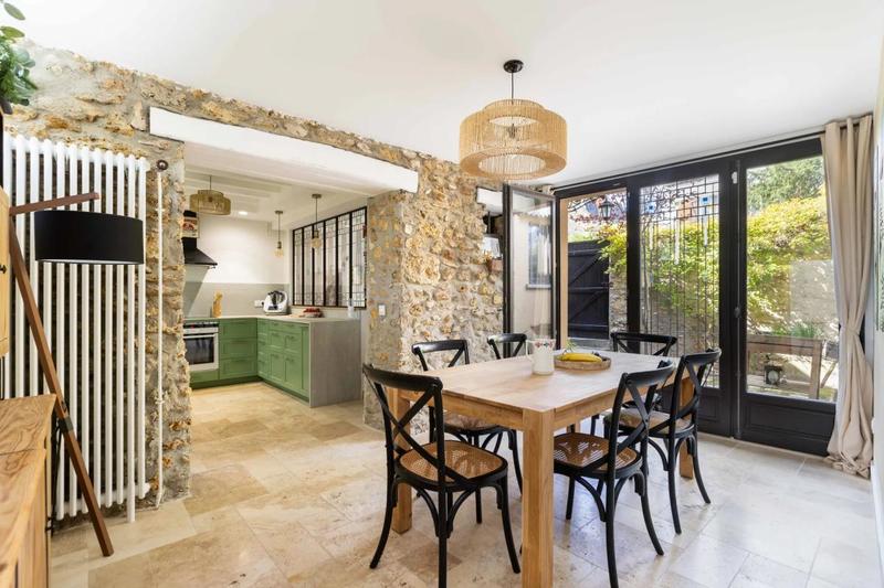 Maison d'architecte - 200 m² - 7 pièces