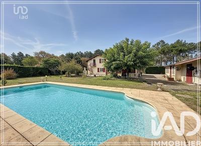 Maison de campagne - 152 m² - 9 pièces