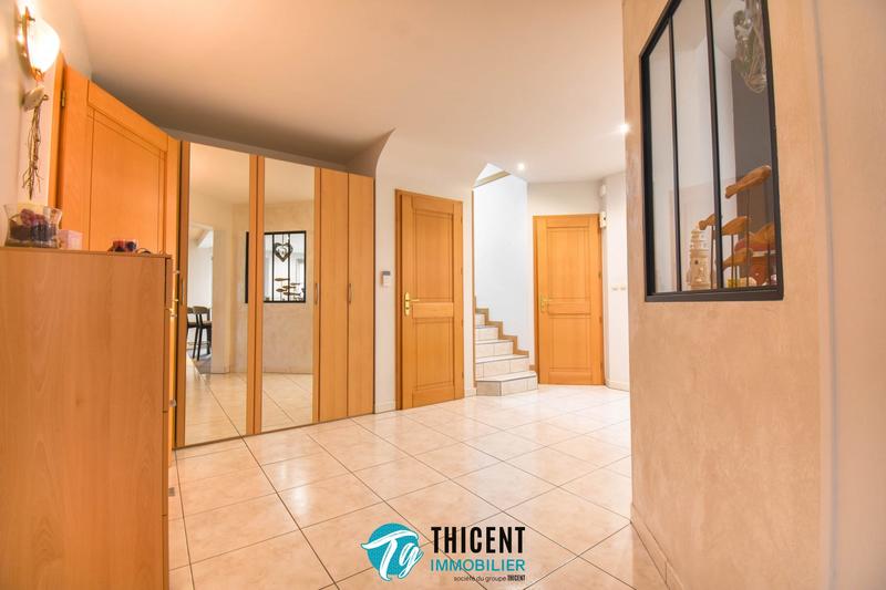 Maison - 170 m² - 6 pièces