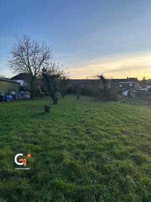 Terrain constructible - 2 428 m²