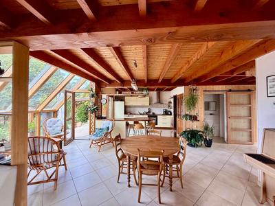 Maison - 130 m² - 6 pièces