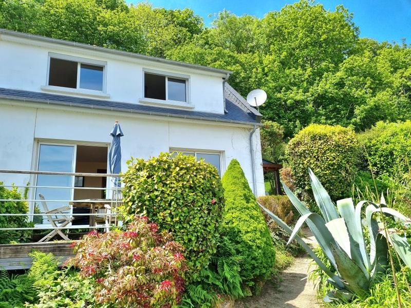 Maison traditionnelle - 80 m² - 5 pièces