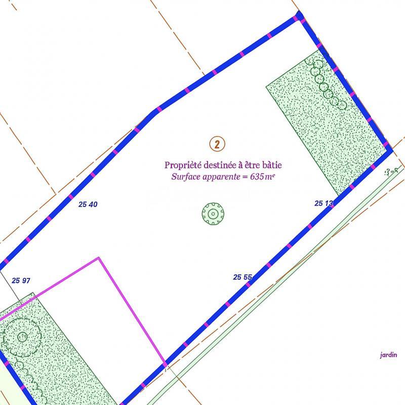 Terrain constructible - 635 m²