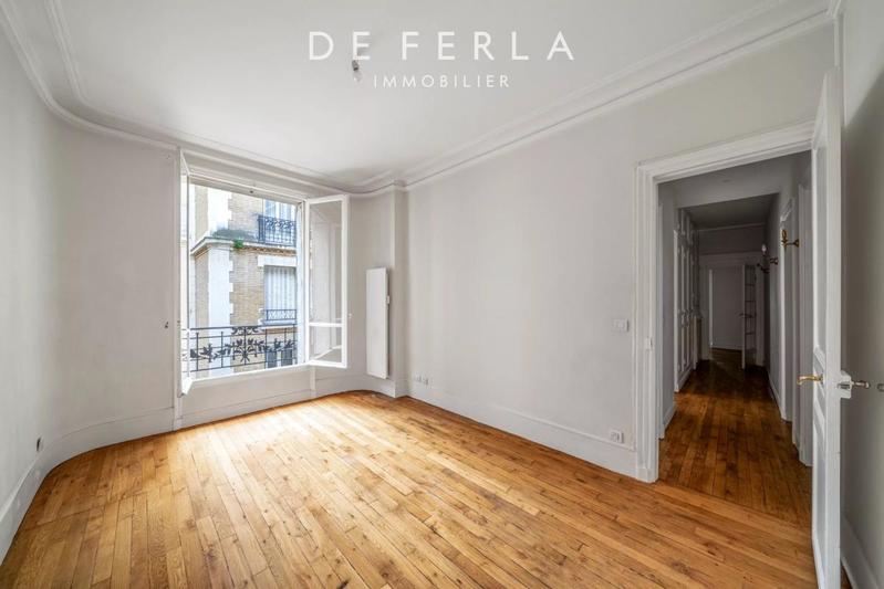 Appartement - 191 m² - 5 pièces