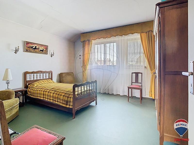 Maison - 157 m² - 7 pièces