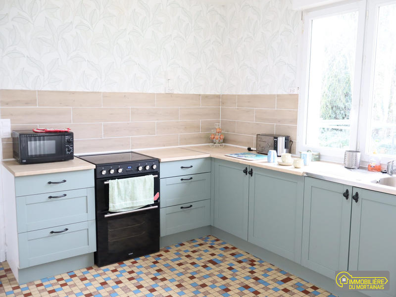 Maison - 80 m² - 5 pièces