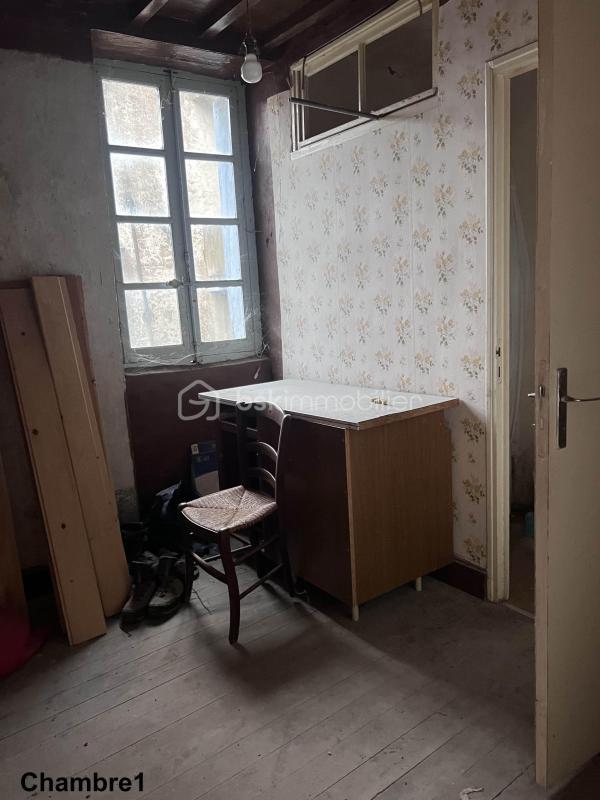 Maison en pierre - 144 m² - 6 pièces