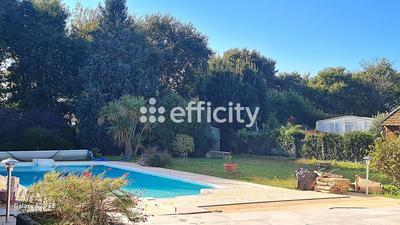 Maison - 153 m² - 5 pièces