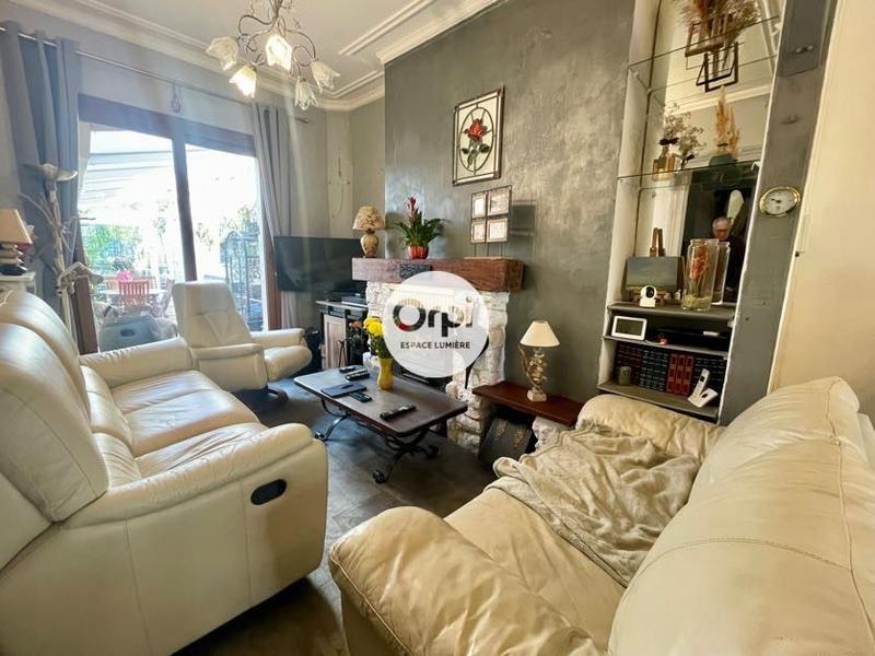 Maison - 104 m² - 4 pièces