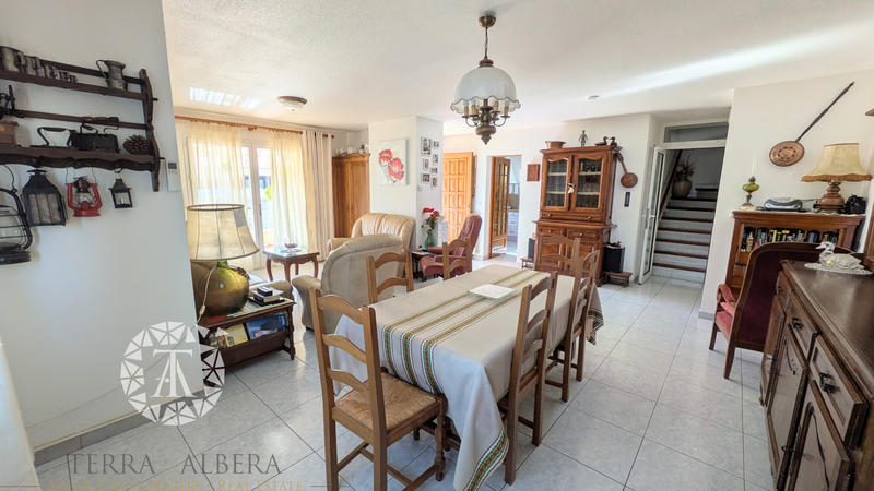 Villa - 99 m² - 4 pièces